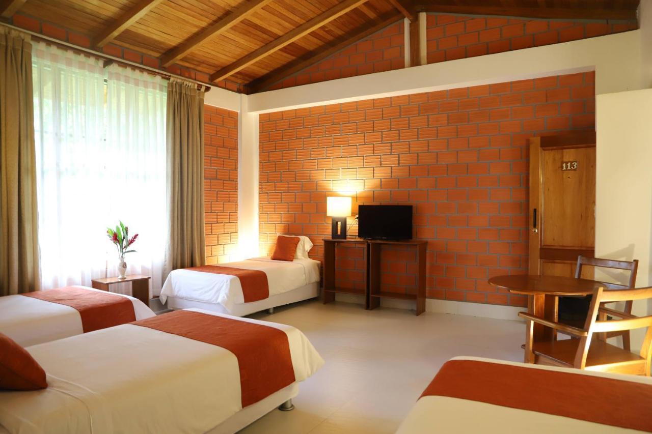 Altavista Casahotel - Asociado Casa Andina Moyobamba Exteriör bild
