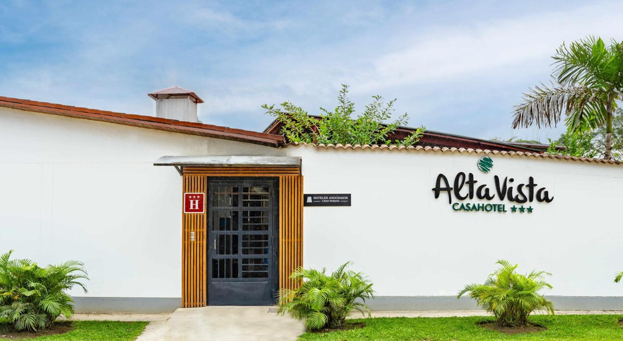 Altavista Casahotel - Asociado Casa Andina Moyobamba Exteriör bild